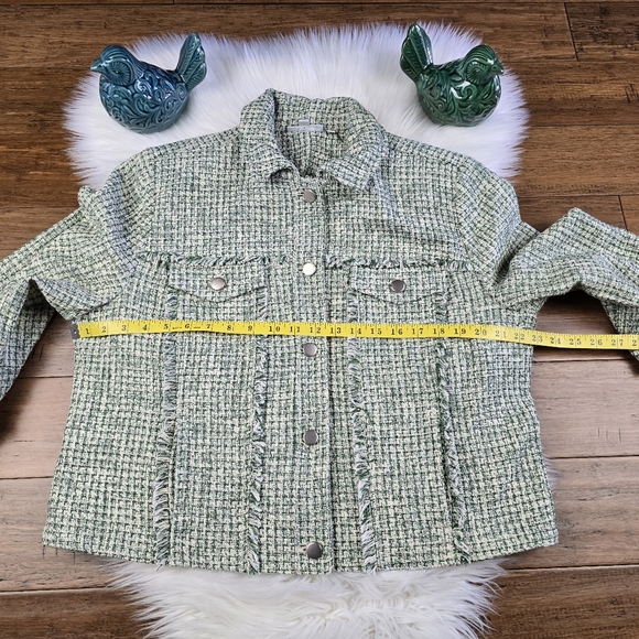 Chico's Green Metallic Fringe Tweed Jacket  Size 3 (16) - Picture 12 of 16